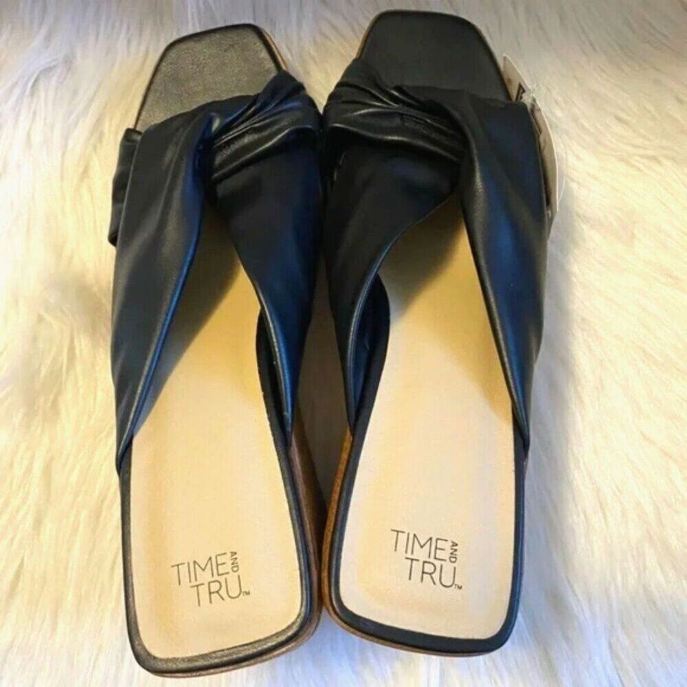 Size: 9 . Wedge High Heel Sandals ...... Black . Time and Tru . New w/ Tags - Picture 7 of 10